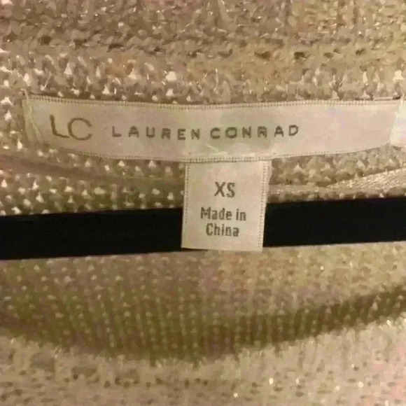 Lauren Conrad Heart Design Sweater Size XS - Picture 6 of 6